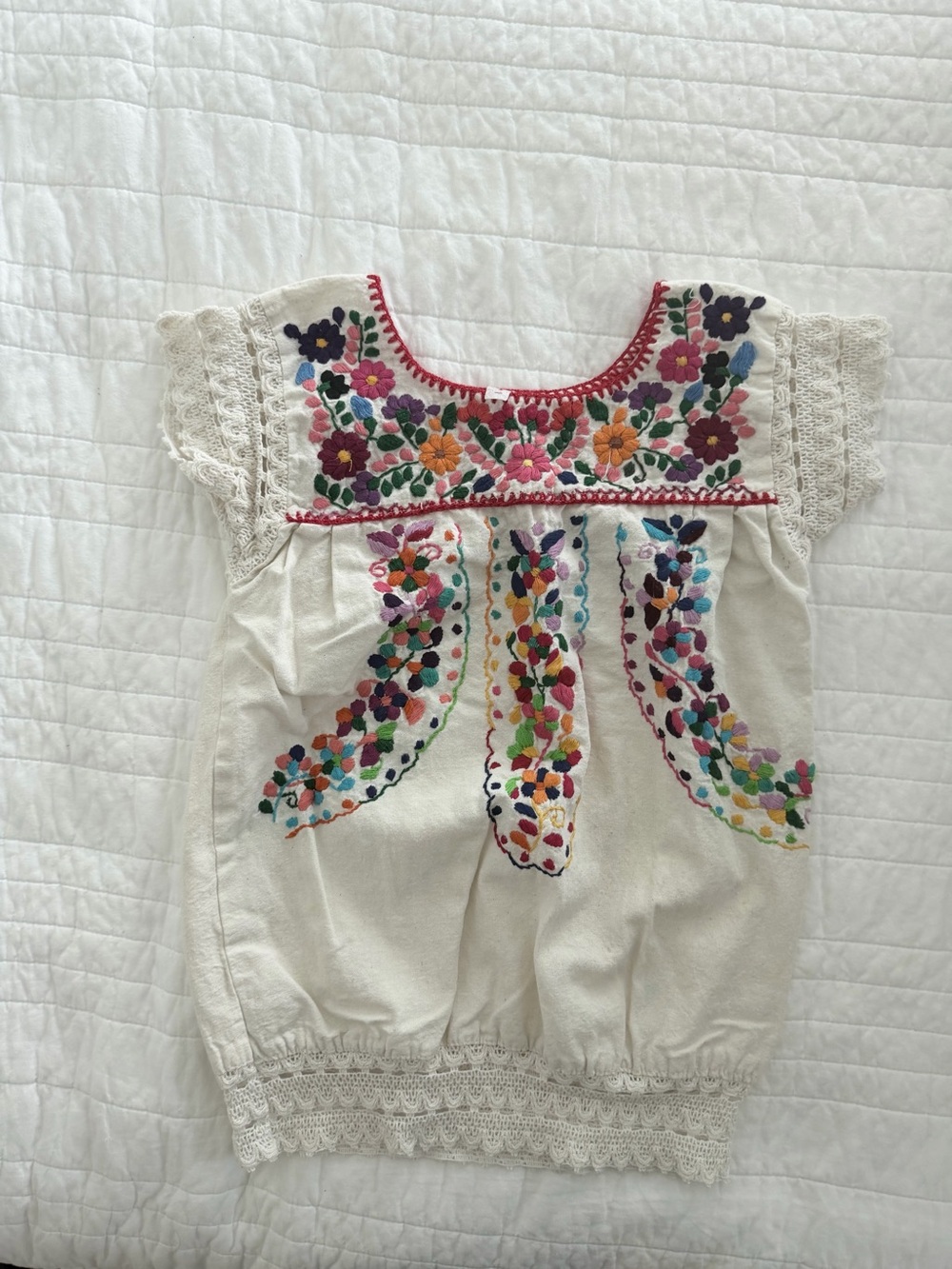 Girls Floral Embroidered  Mexican Dress Size 4
